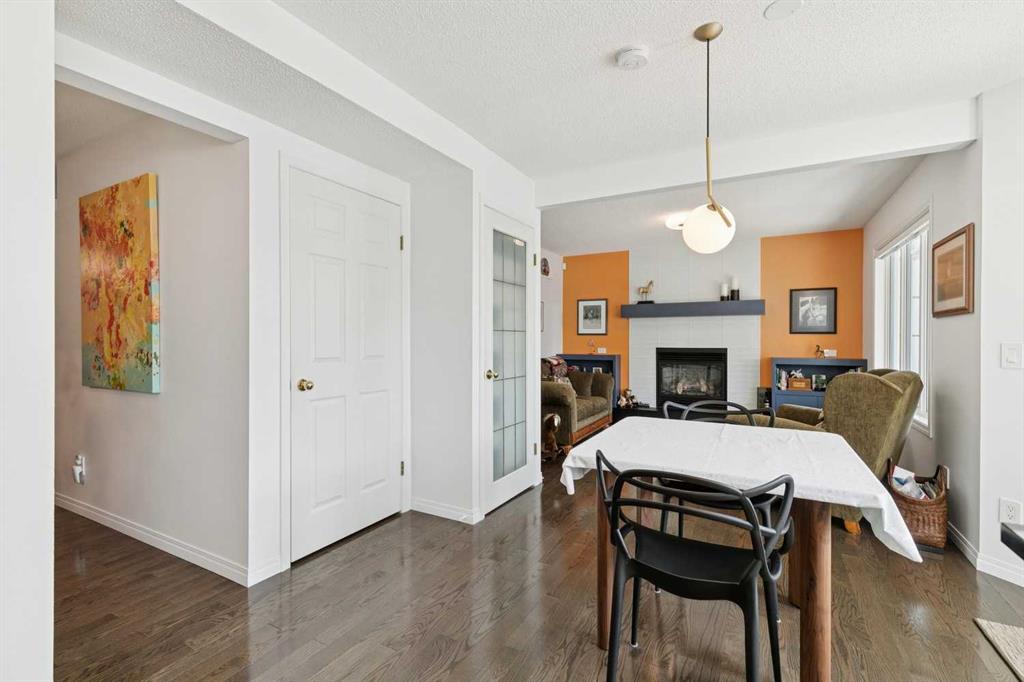 Fifth View of 39 Shannon Hill SW, Shawnessy, Calgary, Alberta, T2Y 2Y7