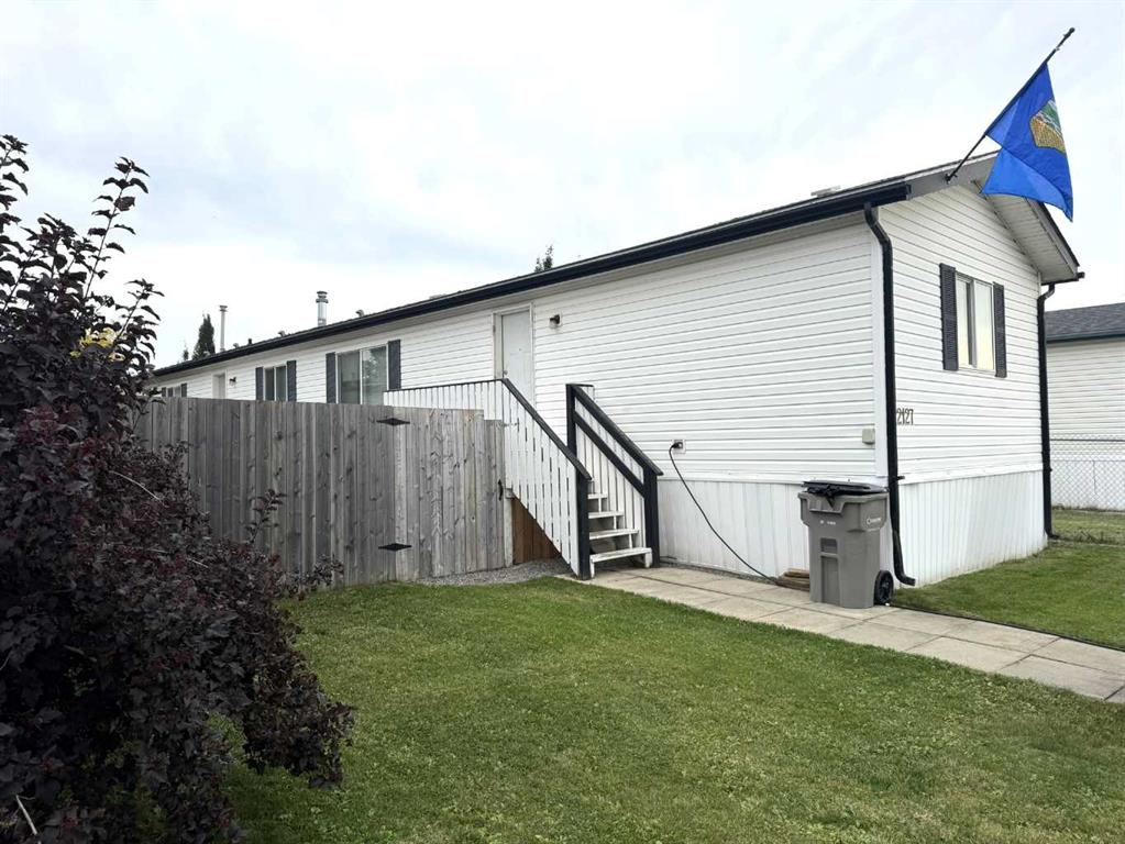 Third View of 12127 97B Street , Crystal Ridge, Grande Prairie, Alberta, T8V 7P2