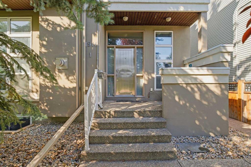 Second View of 1, 1911 28 Street SW, Killarney/Glengarry, Calgary, Alberta, T3E 2H1