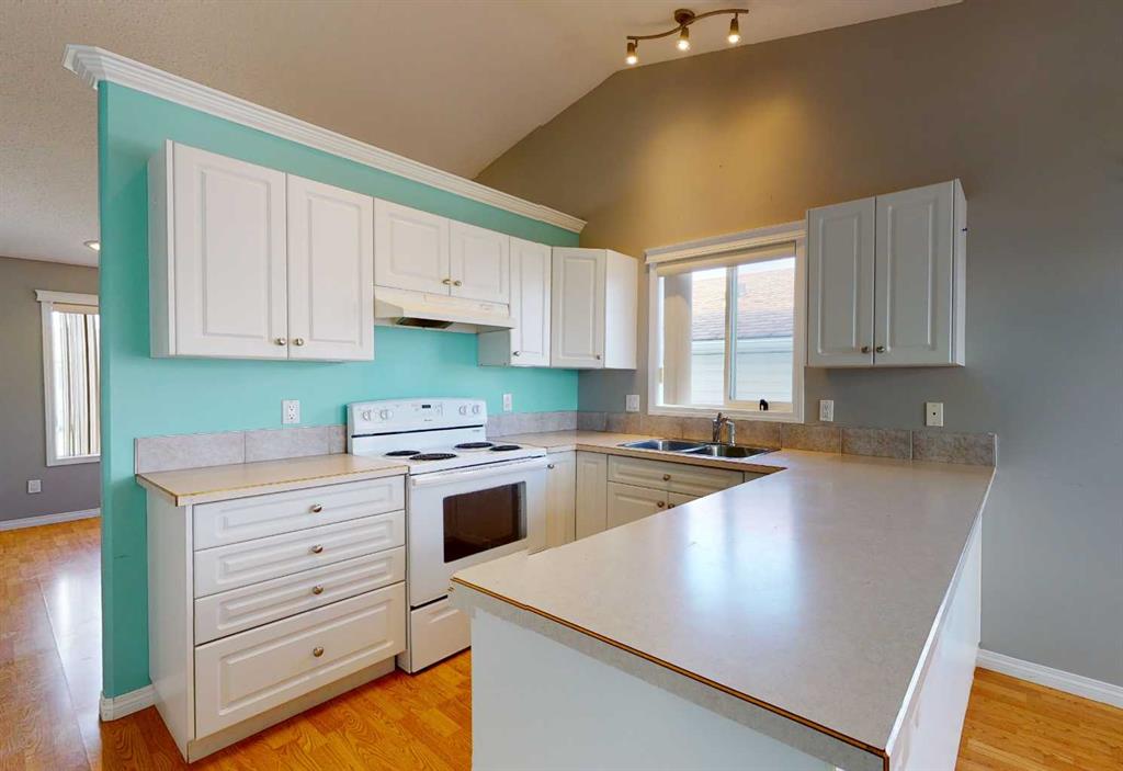 Fifth View of A,B, 10761 73 Avenue , Mission Heights, Grande Prairie, Alberta, T8W 2T5