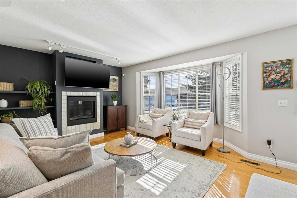 Fifth View of 6 Ypres Green SW, Garrison Woods, Calgary, Alberta, T2T 6L3