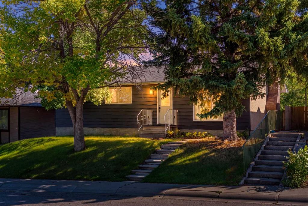 711 118 Avenue SW, A2347128, Alberta,
