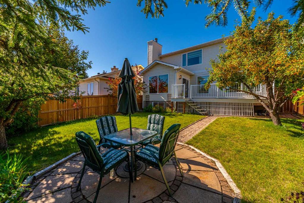 Fifth View of 8 Hawkdale Close NW, Hawkwood, Calgary, Alberta, T3G 2V7