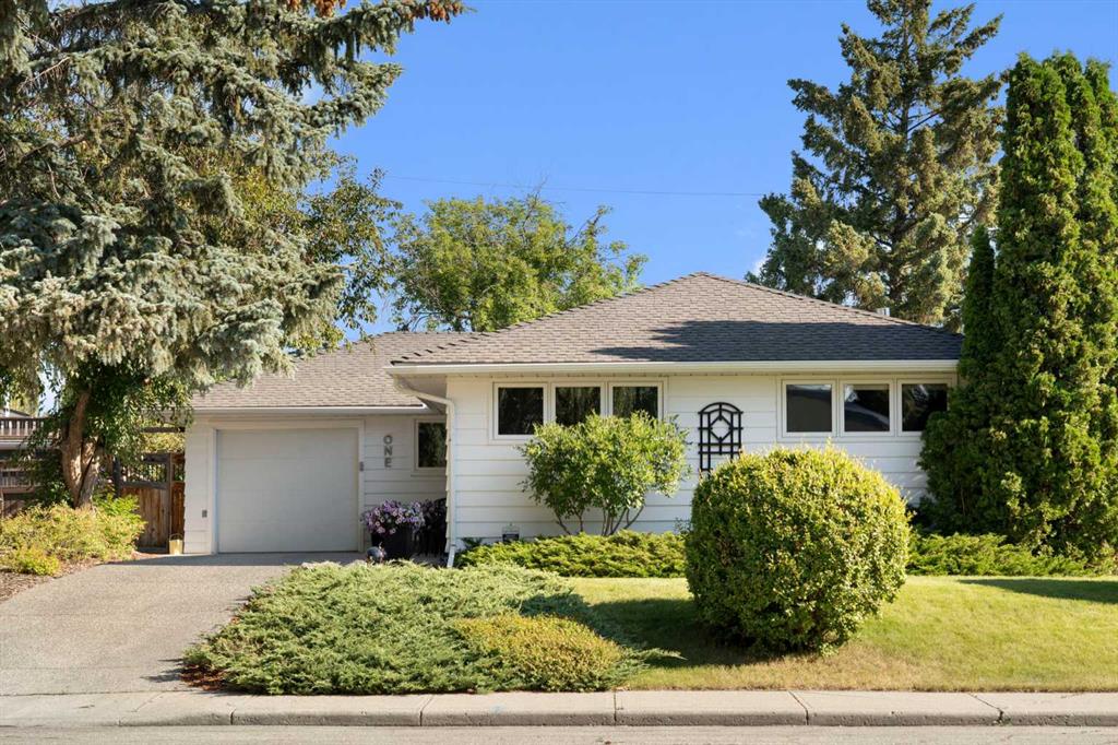 1 Kelwood Place SW, A2347165, Alberta,
