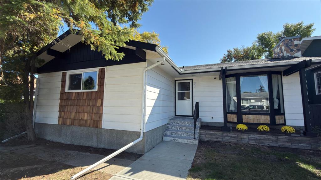 307 6 Avenue W, A2347166, Alberta,