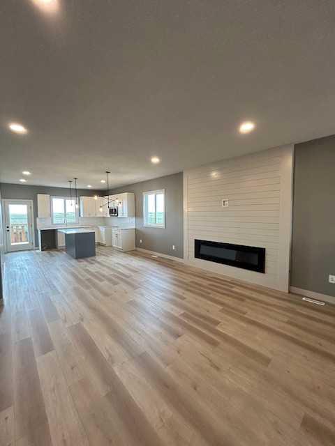 Fifth View of 11401 Wisteria Court , Westgate, Grande Prairie, Alberta, T8V 1L1
