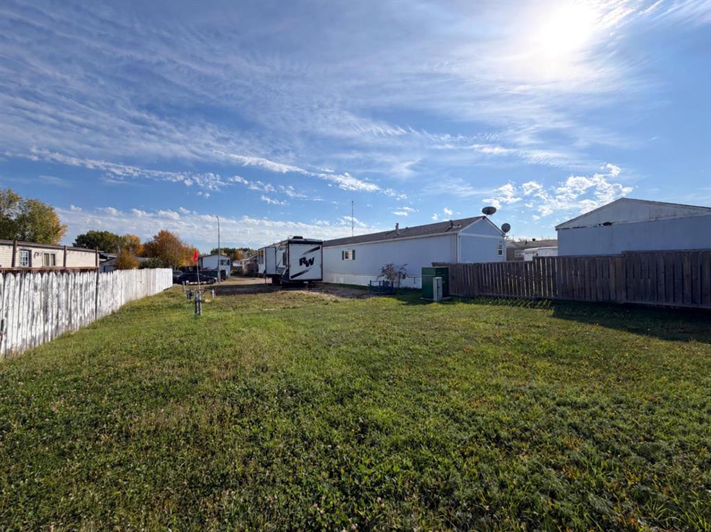 Third View of 176 Greenwich Lane , Gregoire Park, Fort McMurray, Alberta, T9H 3Z3
