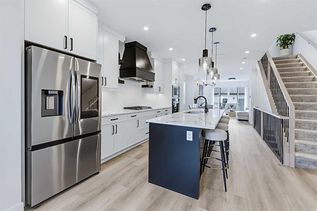 Fourth View of 7341 37 Avenue NW, Bowness, Calgary, Alberta, T3B 1W7