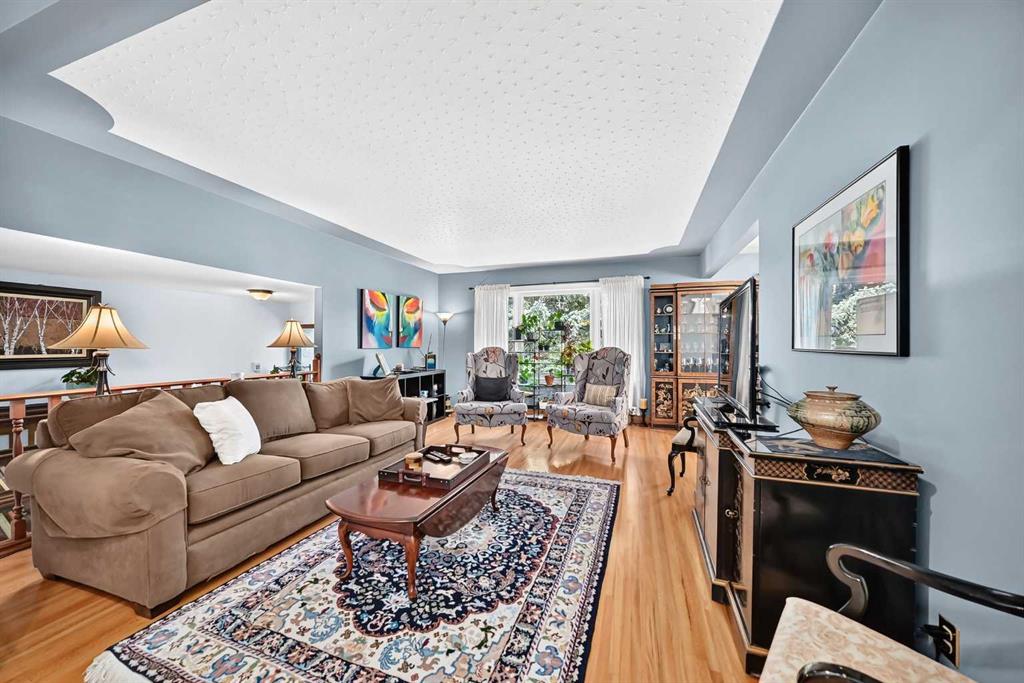 Fifth View of 6003 Thornbank Drive NW, Thorncliffe, Calgary, Alberta, T2K 3P4