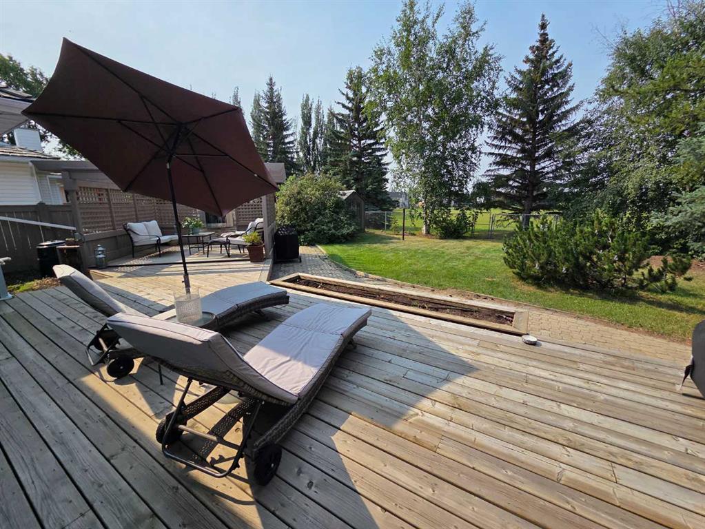 Fifth View of 4934 93 Street , Wedgewood, Wedgewood, Alberta, T8W2G7