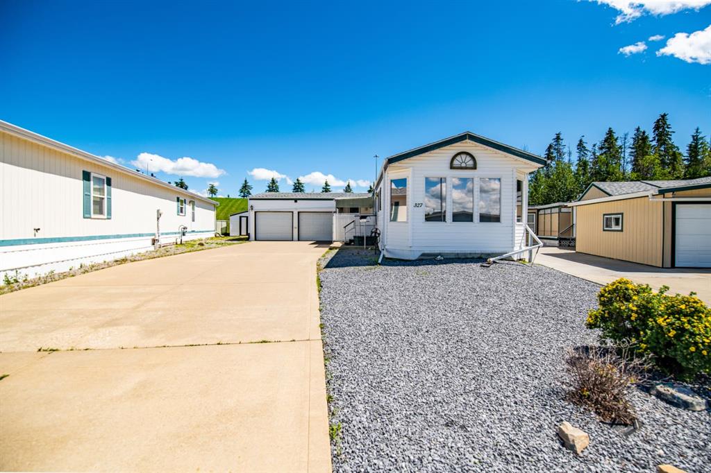 327, 37534 England Way , A2347380, Alberta,