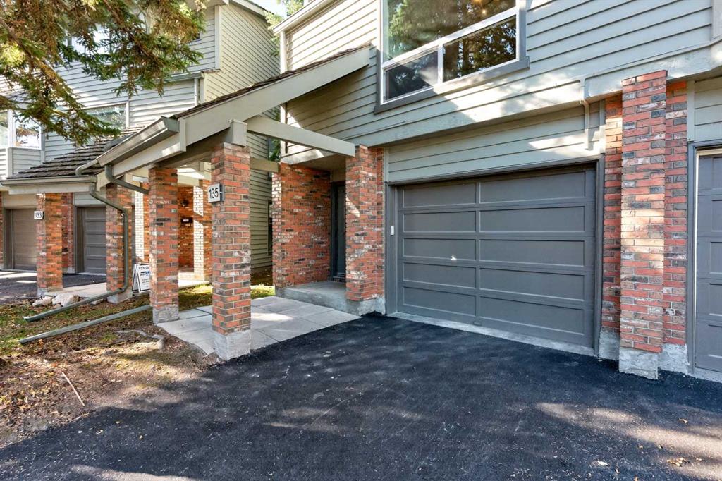 Fourth View of 135 Point Drive NW, Point McKay, Calgary, Alberta, T3B 5C8