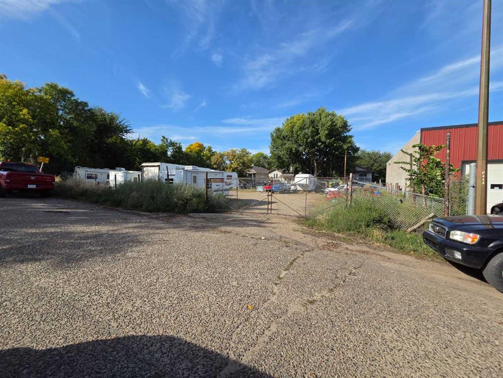 Third View of 1160 Steel Street SE, River Flats, Medicine Hat, Alberta, T1A 1E7