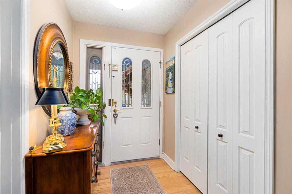 Fifth View of 10528 Mapleridge Crescent SE, Maple Ridge, Calgary, Alberta, T2J1Y7