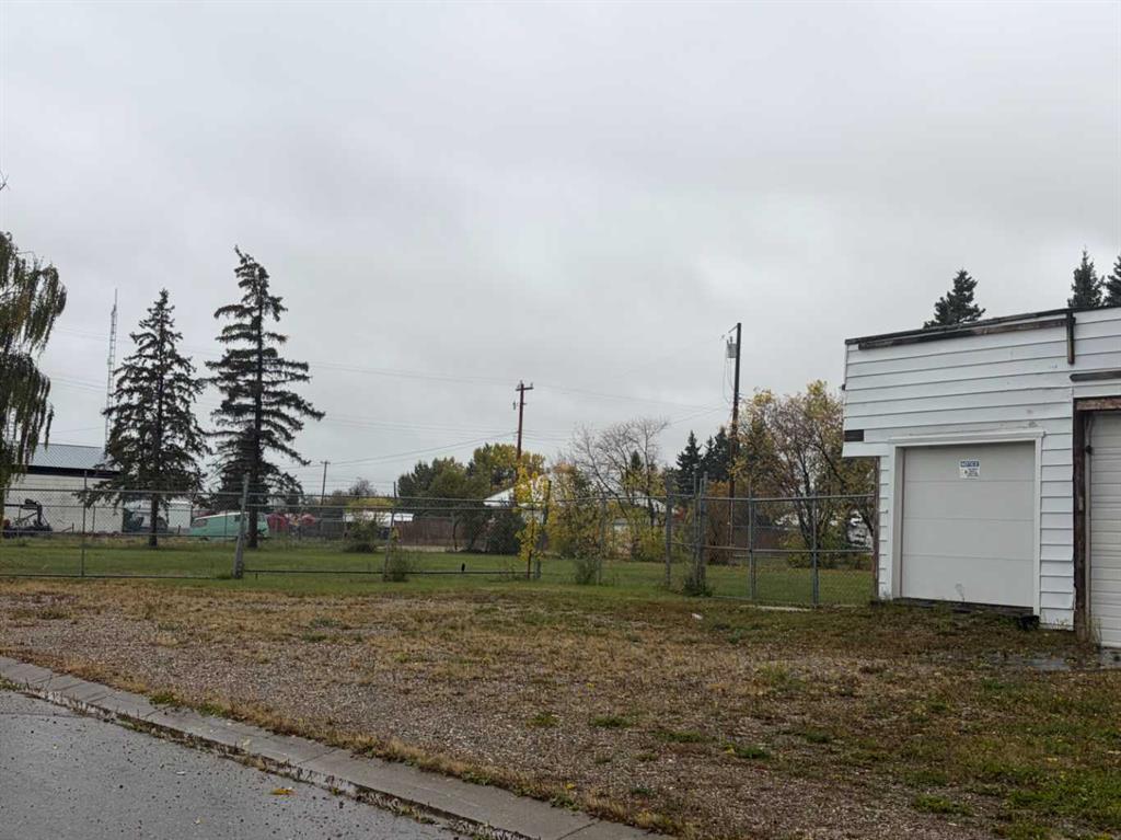 Fifth View of 914 1st Avenue , NONE, Bluesky, Alberta, T0H 0J0