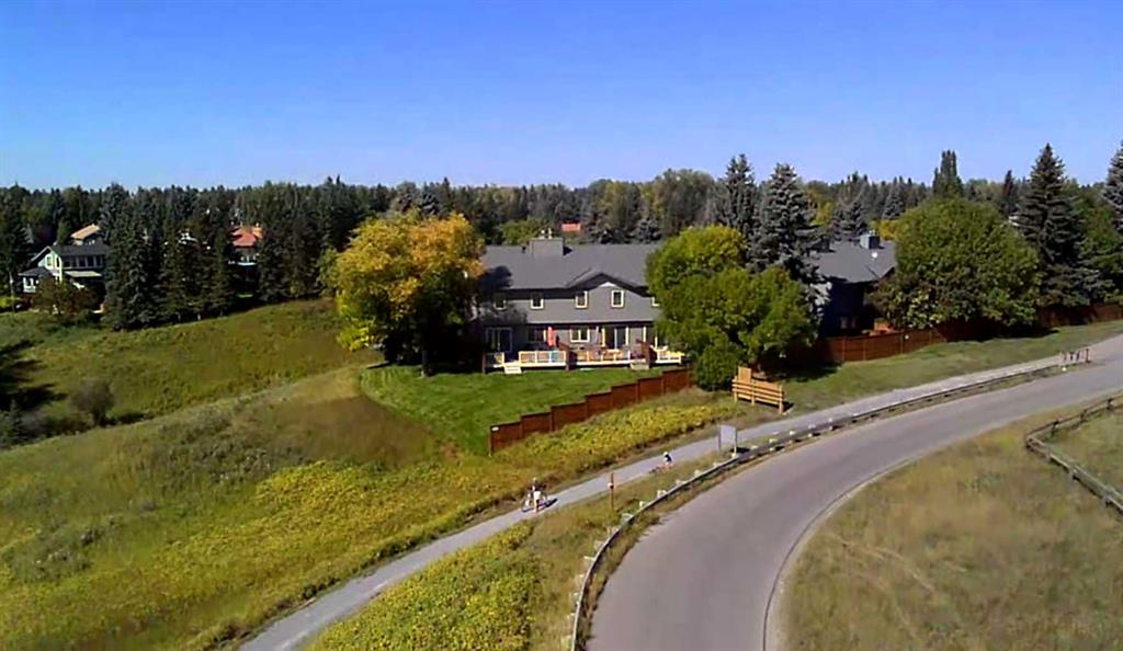 22, 64 Woodacres Crescent SW, A2347505, Alberta,