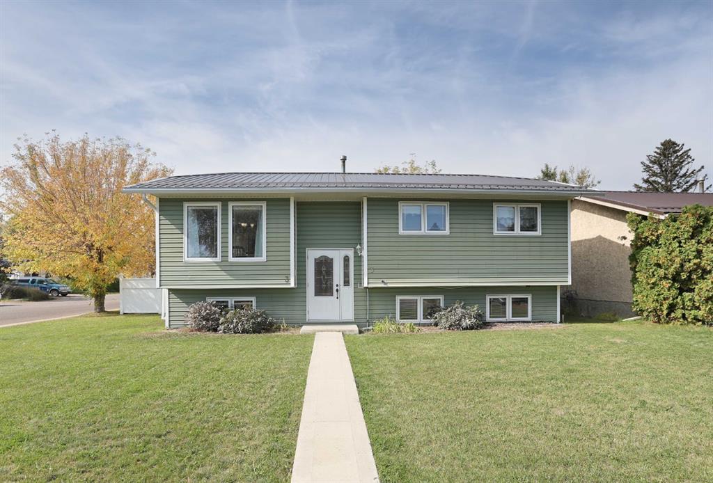 3 Ash Street W, A2347516, Alberta,