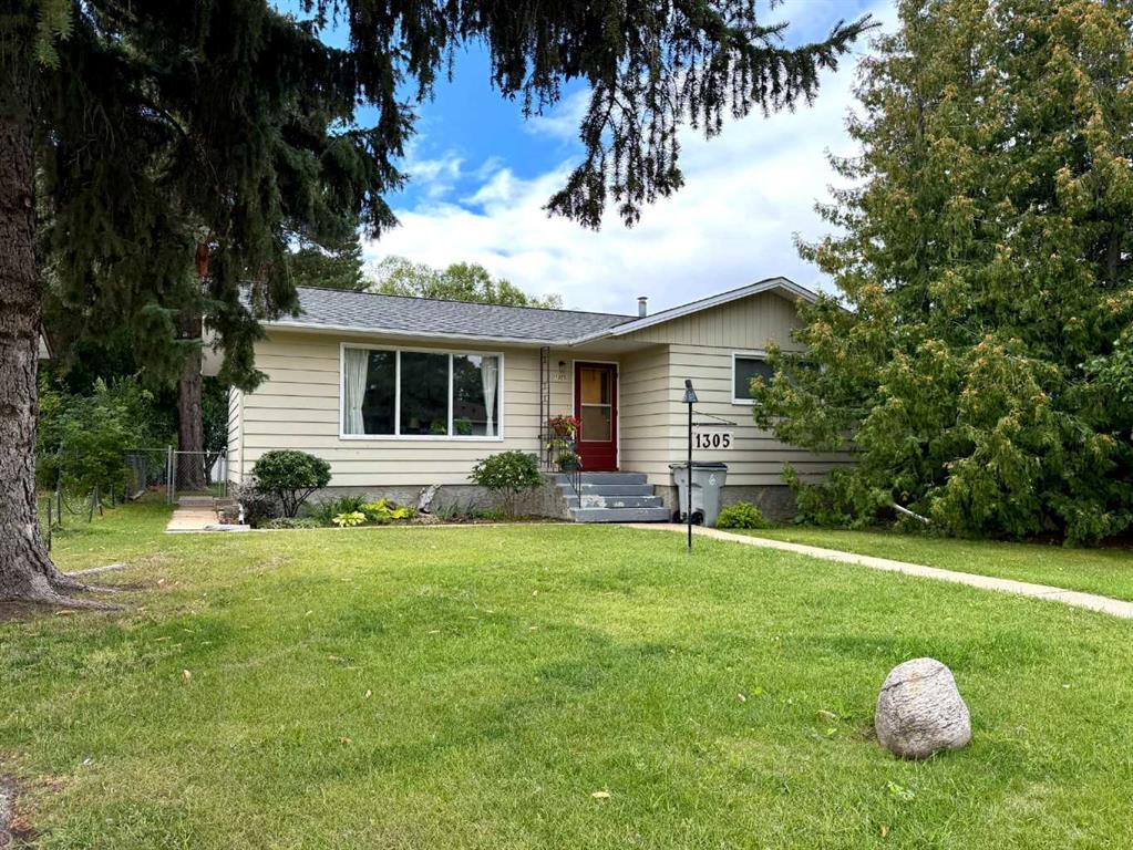 1305 5 Avenue , A2347521, Alberta,