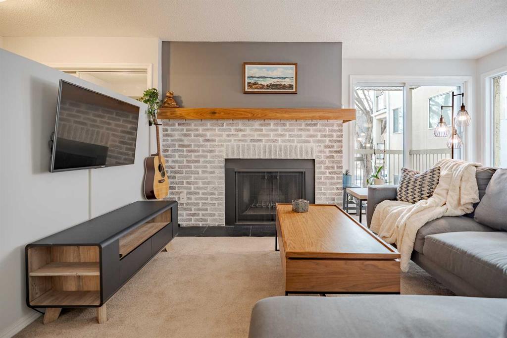 Fourth View of 7, 3402 Parkdale Boulevard NW, Parkdale, Calgary, Alberta, T2N 3T4