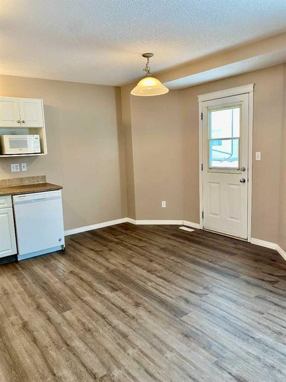 Fifth View of 208, 10150 121 Avenue , Northridge, Grande Prairie, Alberta, T8V 8H2
