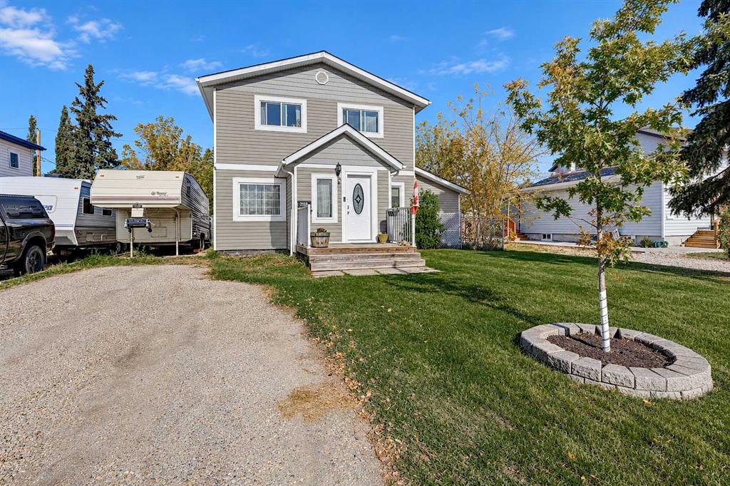 Third View of 9316 102 Avenue , Hillside, Grande Prairie, Alberta, T8V 0Z3