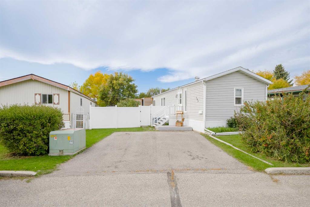 105 Heritage Drive , A2347611, Alberta,