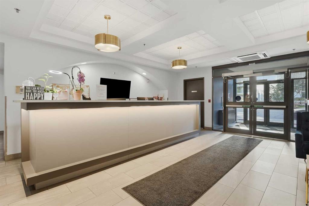 Fourth View of 212, 1111 6 Avenue SW, Downtown West End, Calgary, Alberta, T2P 5M5
