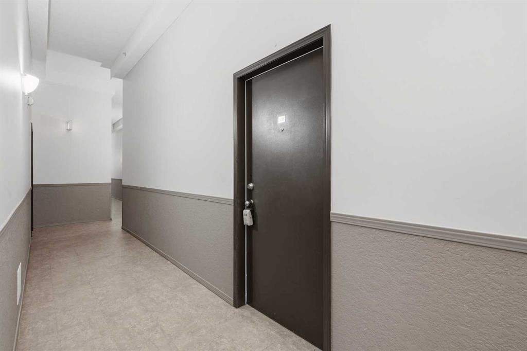 Fifth View of 212, 1111 6 Avenue SW, Downtown West End, Calgary, Alberta, T2P 5M5