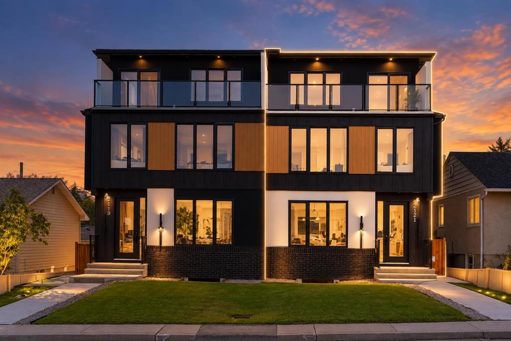 Second View of 2121 Mackay Road NW, Montgomery, Calgary, Alberta, T3B 1C9