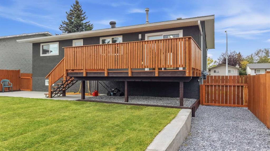Fourth View of 21 Parkland Drive , Lakeview Heights, Sylvan Lake, Alberta, T4S 1J5
