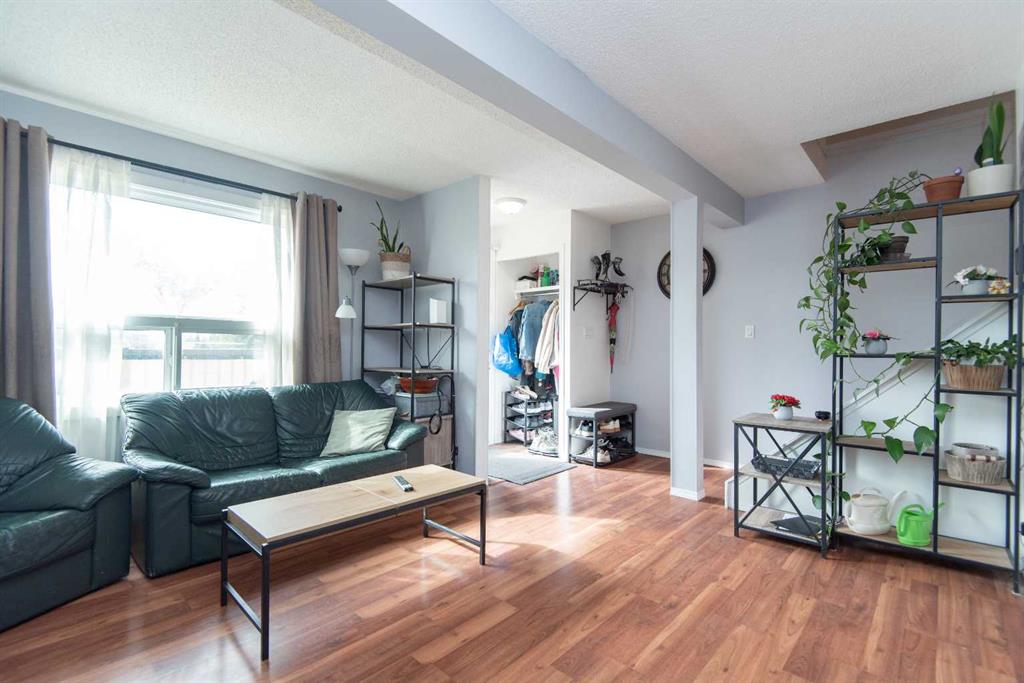 Third View of 5716 71 Street , Glendale, Red Deer, Alberta, T4P 3A8