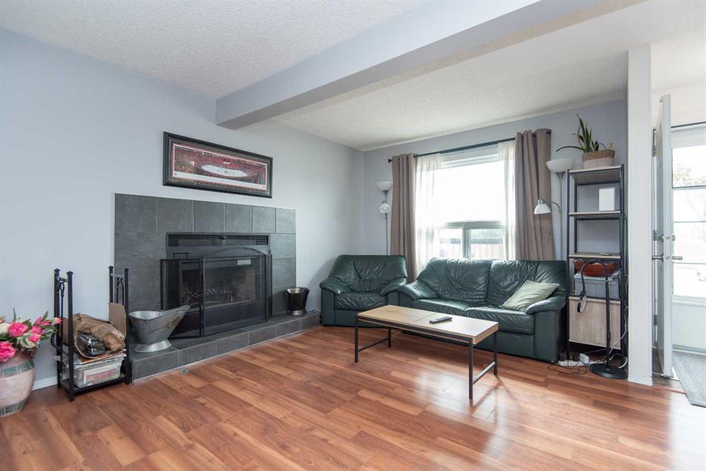 Fifth View of 5716 71 Street , Glendale, Red Deer, Alberta, T4P 3A8