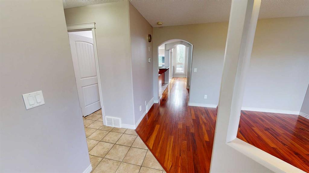 Fourth View of 1 Pinnacle Key , Pinnacle Ridge, Grande Prairie, Alberta, T8W2V5
