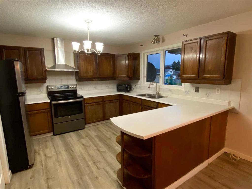 Fifth View of 91 Parkland Way E, Parkland, Brooks, Alberta, T1R 0M6