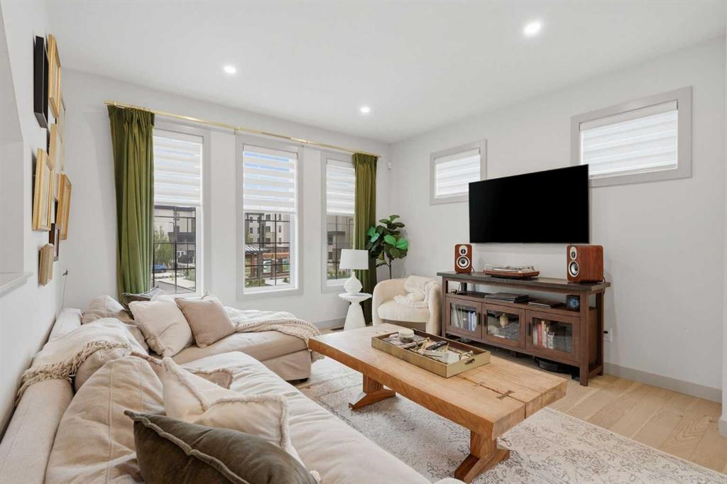 Fourth View of 85 Greenbriar Place NW, Greenwood/Greenbriar, Calgary, Alberta, T3B 6J1