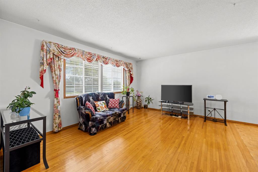 Fourth View of 1307 Radisson Drive SE, Albert Park/Radisson Heights, Calgary, Alberta, T2A 1Z3