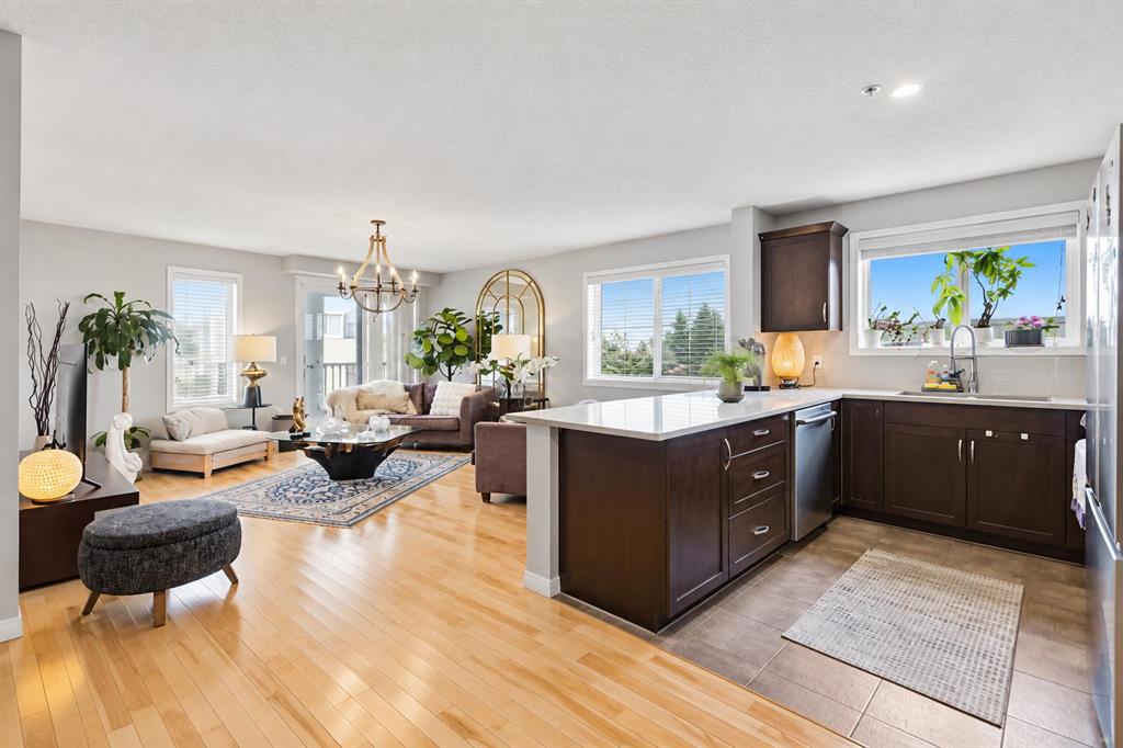 3301, 10 Country Village Park NE, A2347920, Alberta,
