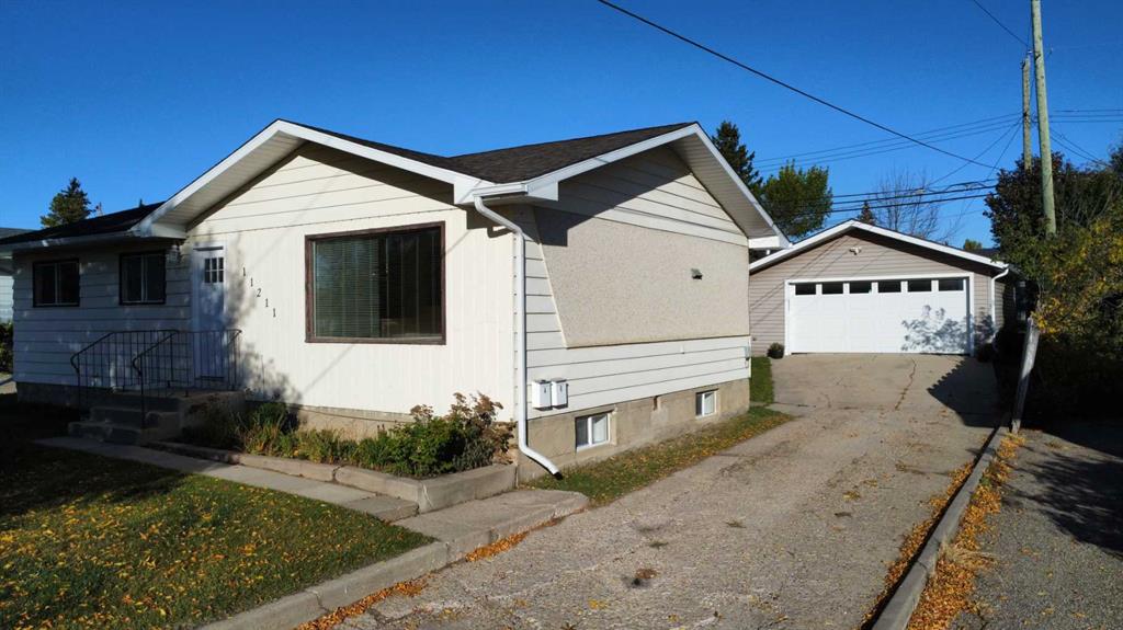 Third View of 11211 96A Street , Mountview, Grande Prairie, Alberta, T8V2B1
