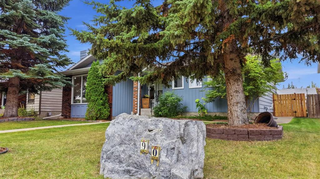 Third View of 90 Card Crescent , Clearview Meadows, Red Deer, Alberta, T4P 2E3