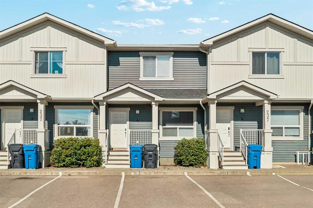 4, 237 Silkstone Road W, A2347972, Alberta,