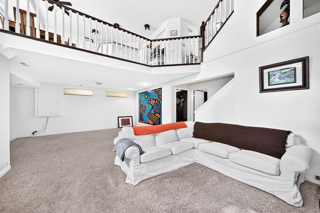 Fourth View of 14954 Mt Mckenzie Drive SE, McKenzie Lake, Calgary, Alberta, T2Z 2L4