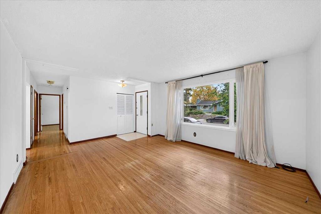 Third View of 4831 48 Street NW, Varsity, Calgary, Alberta, T3A 0S5