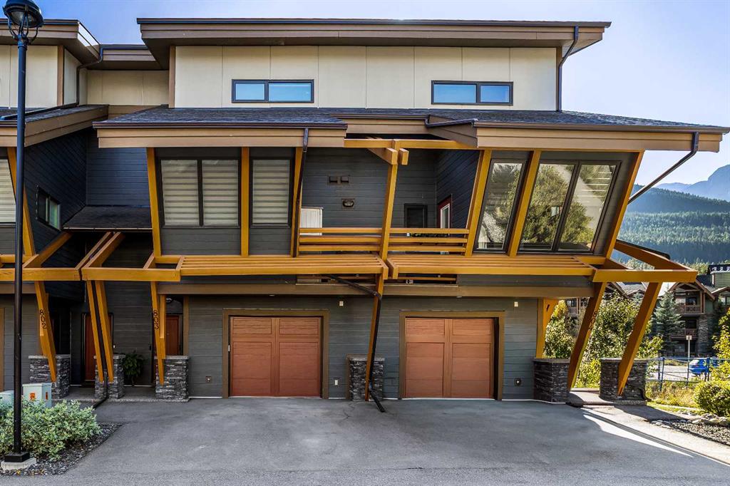 803, 105 Stewart Creek Rise , A2348001, Alberta,