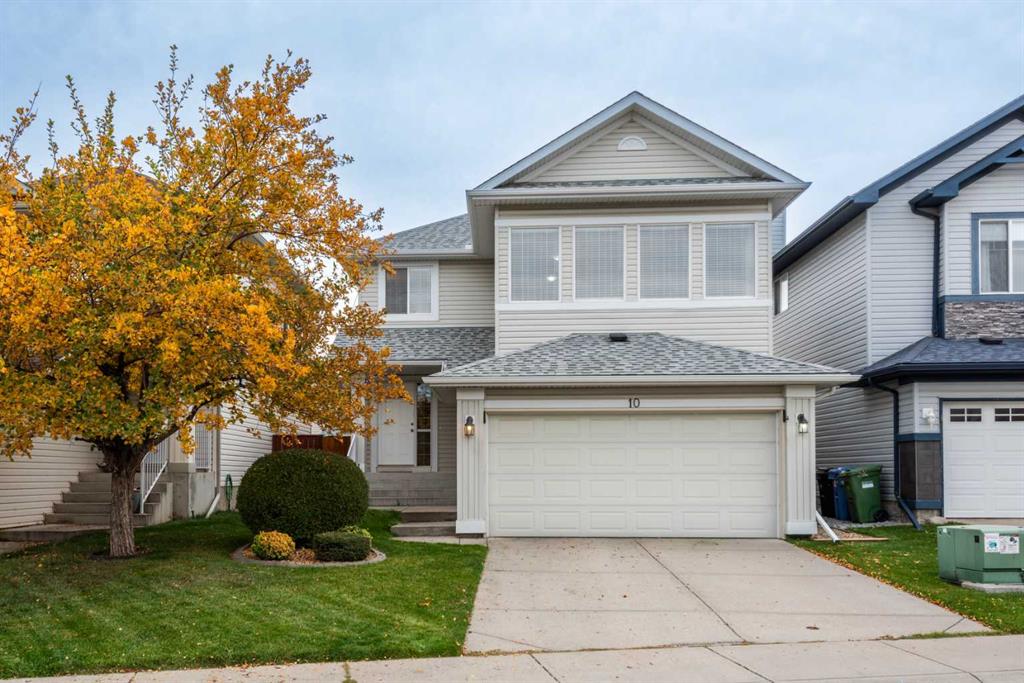 MLS® listing #116040387 for sale located at 10 Cranfield Park SE
