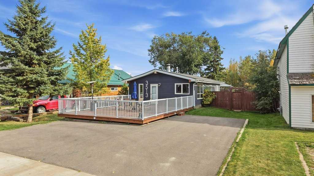 Fourth View of 3513 50 Avenue , Cottage Area, Sylvan Lake, Alberta, T4S 1B5