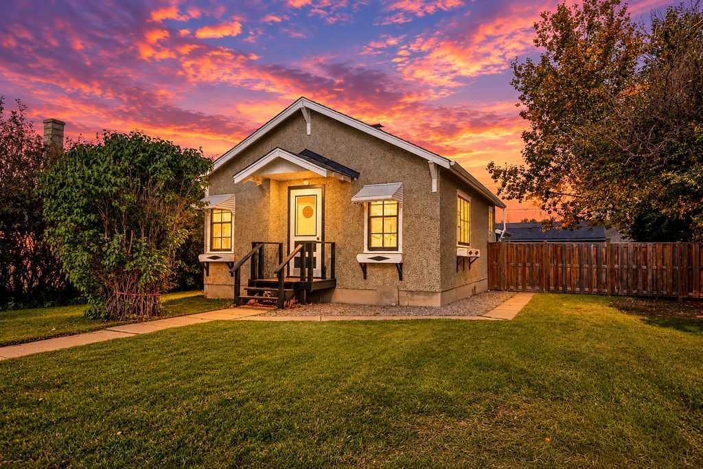 MLS® listing #116042923 for sale located at 2308 24 Street 