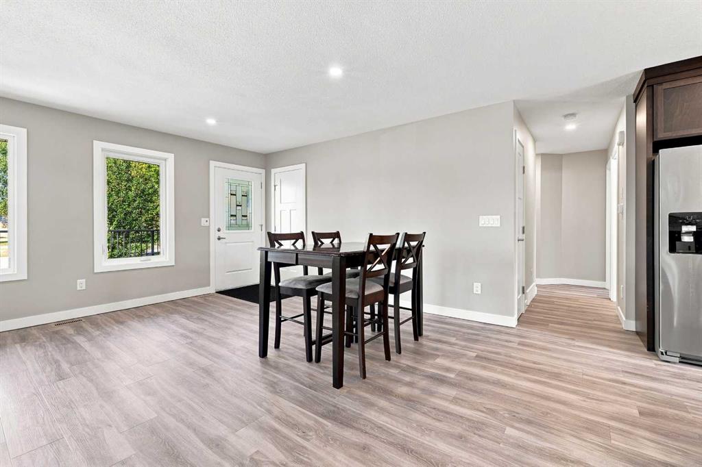 Fourth View of 3237 55 Avenue , West Park, Red Deer, Alberta, T4N 5L3