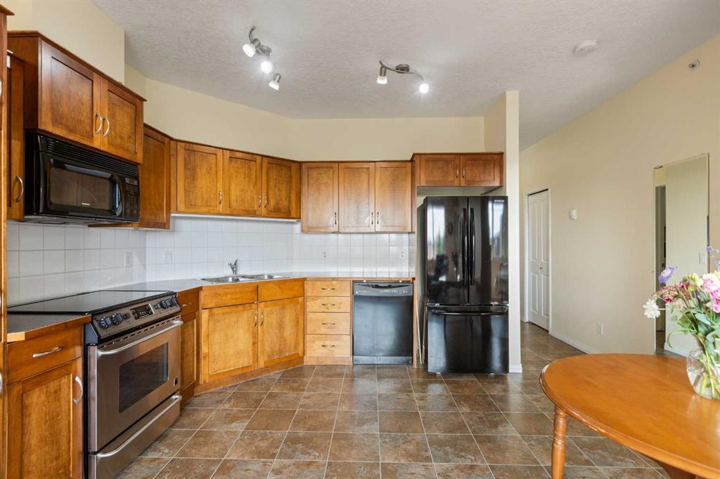 Fourth View of 308, 43 Sunrise Loop SE, Sunrise Meadows, High River, Alberta, T1V 0A8