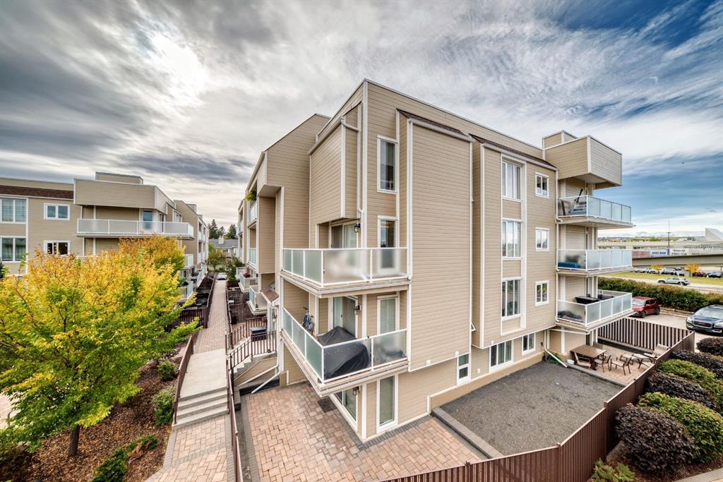 303, 3737 42 Street NW, A2348326, Alberta,