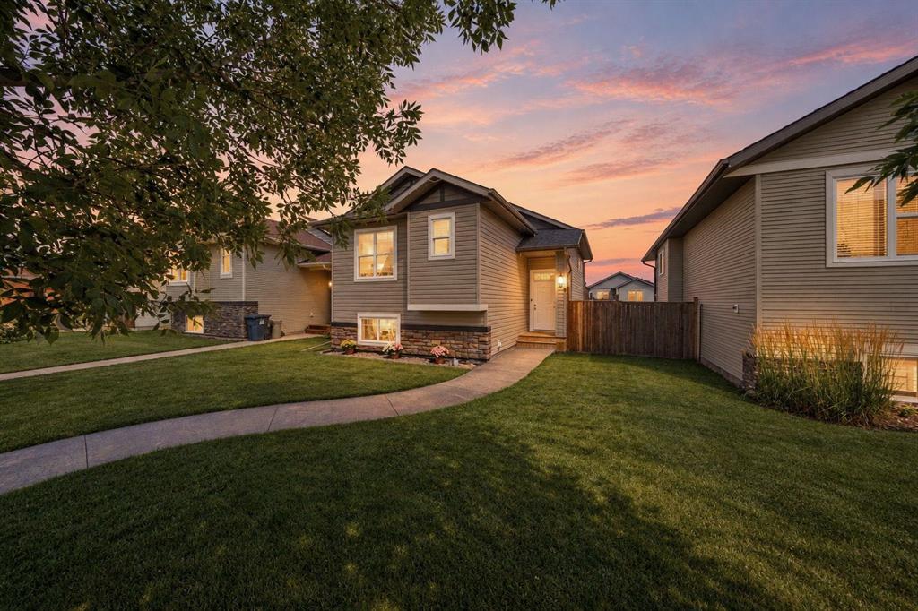 Second View of 106 25 Street , NONE, Springbrook, Alberta, T4S 0J1